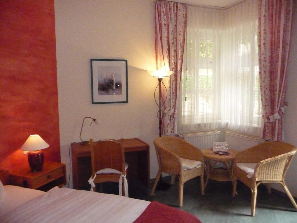 Hotel Am Grudenberg Χάλμπερσταντ Δωμάτιο φωτογραφία